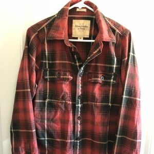 Men’s long sleeve button up shirt